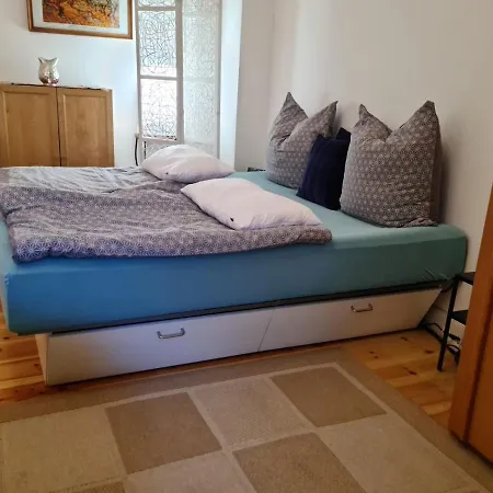 Garten - Eigener Eingang- Wlan-parkplatz,netflix, Terrasse,doppelbett Und Schlafcouch