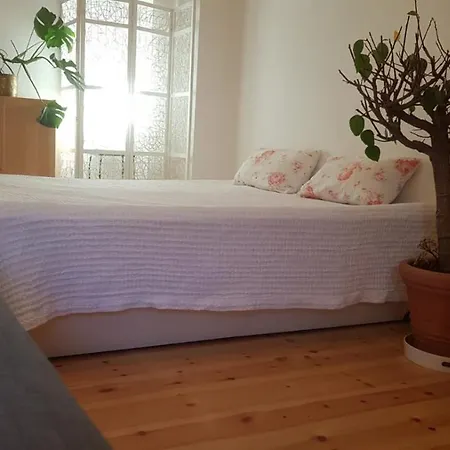 Garten - Eigener Eingang- Wlan-parkplatz,netflix, Terrasse,doppelbett Und Schlafcouch 오버하우젠